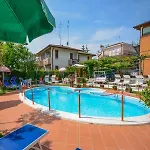 Benaco Hotel 3*