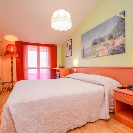 Hotel Benaco
