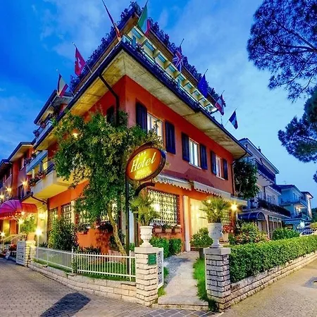 贝纳科酒店 西尔米奥奈