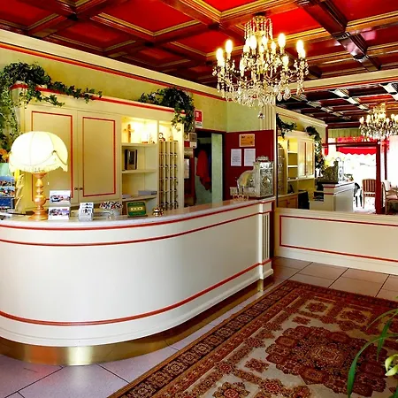Benaco Hotel