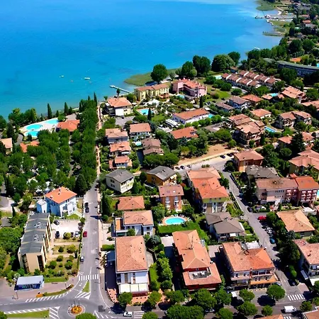 Benaco 3* Sirmione