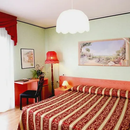 Benaco 3* Sirmione