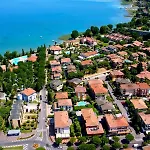 Benaco 3* سيرمِيوني